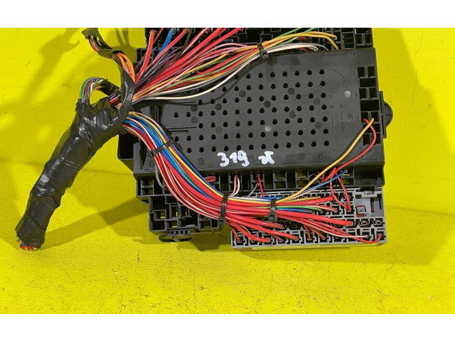 Блок предохранителей  89401802   Volvo XC90    