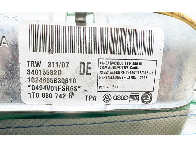 Боковая подушка безопасности 1T0880742H   Volkswagen Touran I
