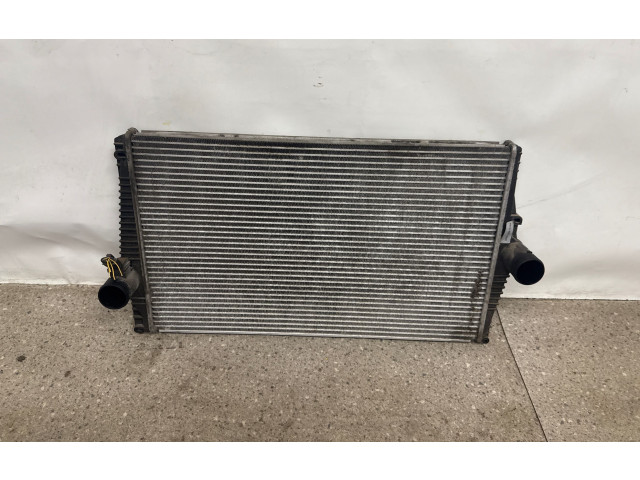 Радиатор интеркулера 989581K, 30350   Volvo XC90   для двигателя D5244T