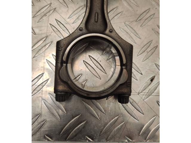 Píst 81l123   Volvo XC60    D5244T11 