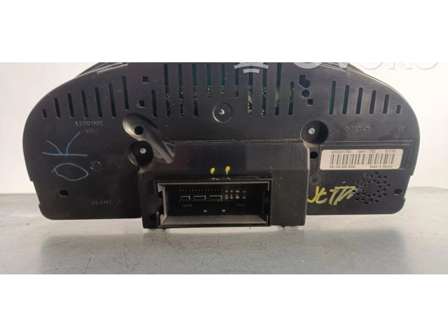 Панель приборов 10K920853Q   Volkswagen Jetta V       