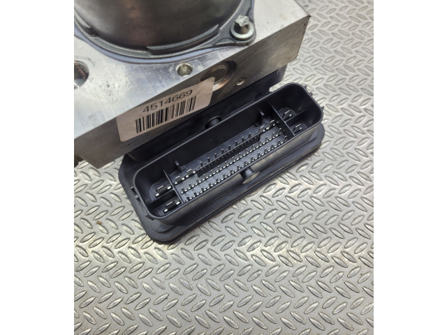 Блок АБС 32281471 Volvo XC40 - года