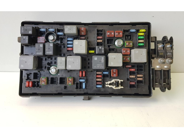 Pojistková skříňka 9698203901TT Chevrolet Cruze 2009