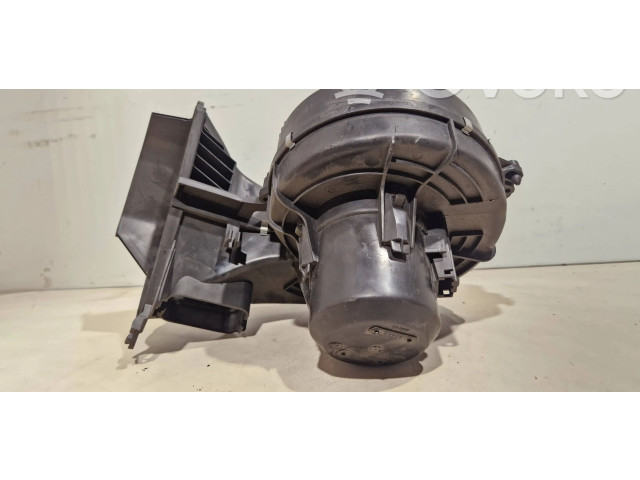 Вентилятор печки    13132209   Opel Meriva A