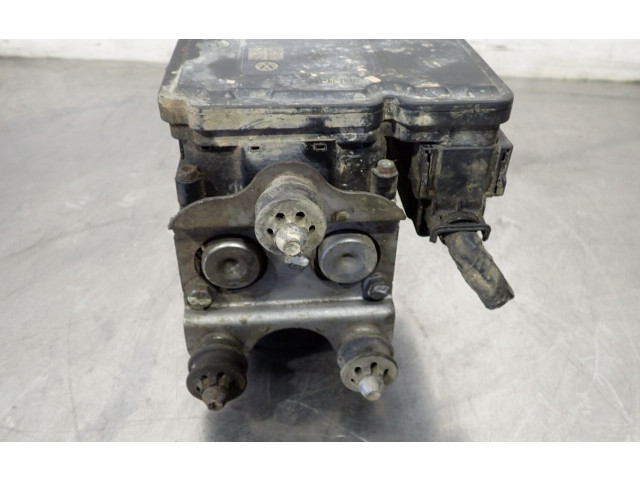 Блок АБС    Volkswagen  Transporter - Caravelle T5  2003 - 2015 года