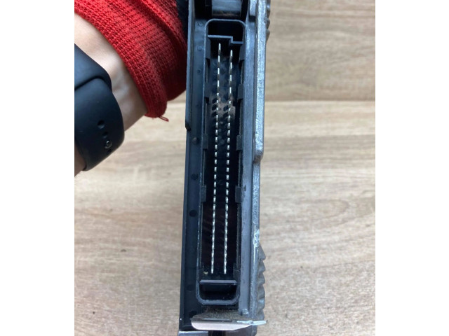 Блок управления двигателем Блок управления 308509970B, S113727101E Volvo S40, V40