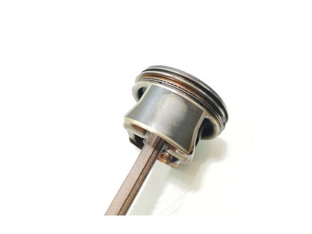 Поршень с шатуном CBZB Skoda Fabia Mk2 (5J)