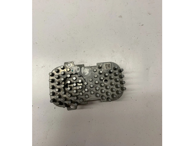 Блок фонаря / (блок «хenon»)