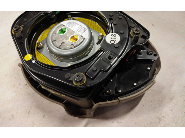 Подушка безопасности водителя 61245240G   Mercedes-Benz E W211