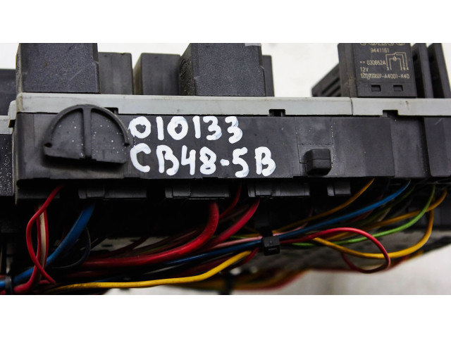 Блок предохранителей 9401802 Volvo XC90