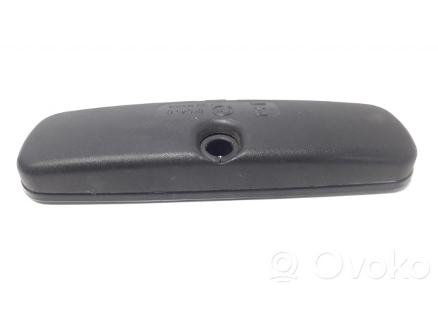 Зеркало заднего вида (в салоне)