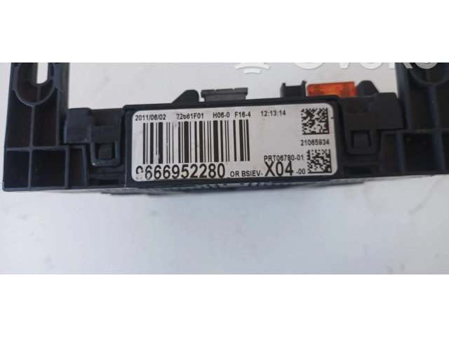 Блок комфорта 9666952280, 8HX   Citroen C3   