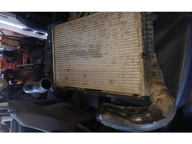 Интеркулер Volkswagen Caddy