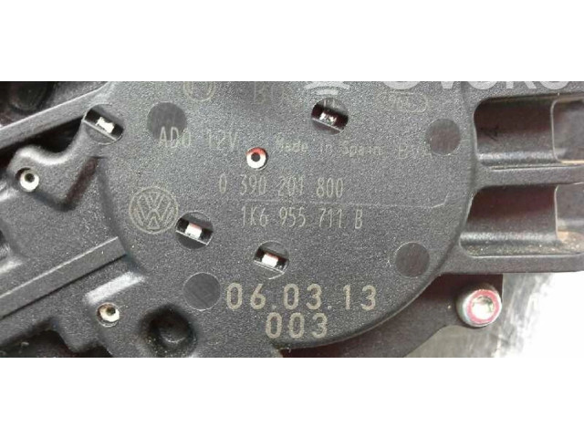 Přístrojová deska Volkswagen Golf SportWagen 2006