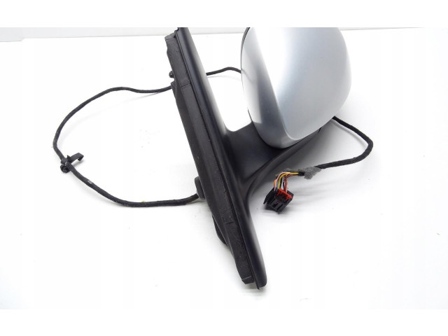 Зеркало электрическое Skoda Yeti (5L) 2009 - 2017 года