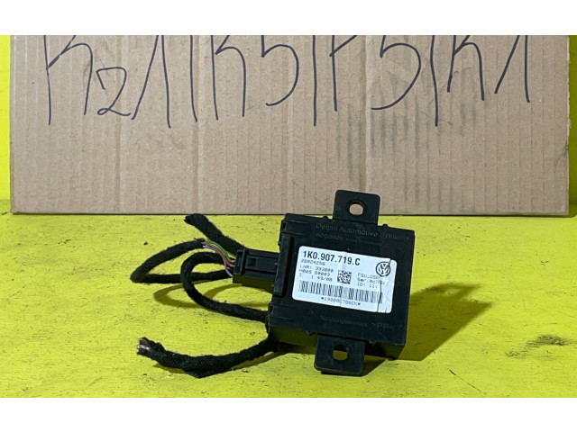 Модуль управления MPM RZ1R5P5K1   Audi A3 S3 8P