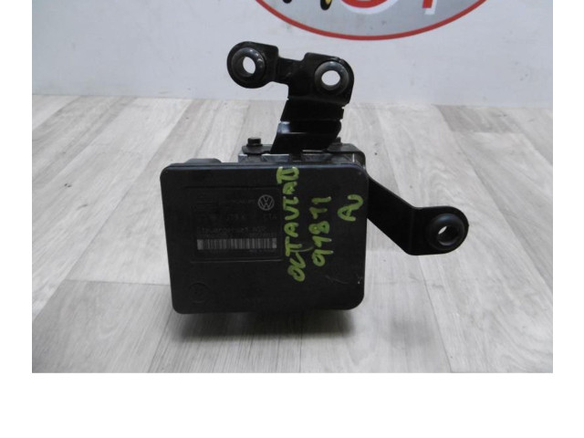 Блок АБС Skoda Octavia Mk2 (1Z) 2004 - 2013 года