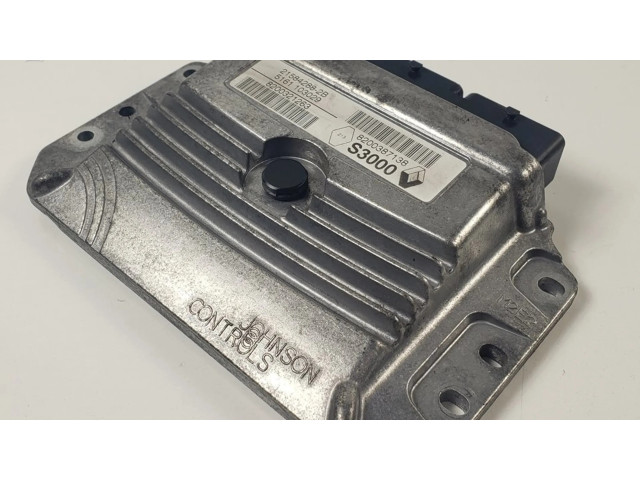 Řídící jednotka 215842882B, 8200387138 Renault Megane II 2005
