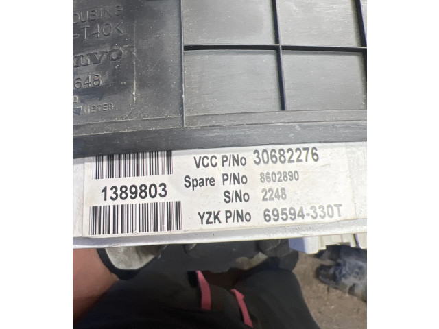 Панель приборов 30682276   Volvo XC90       