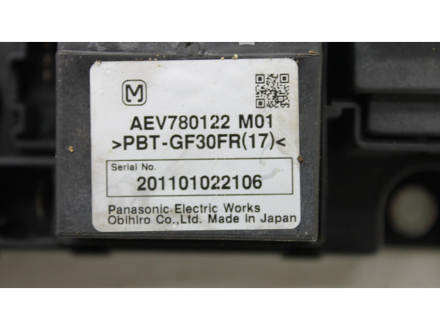 Блок предохранителей 294A01MG0A Infiniti M Y51