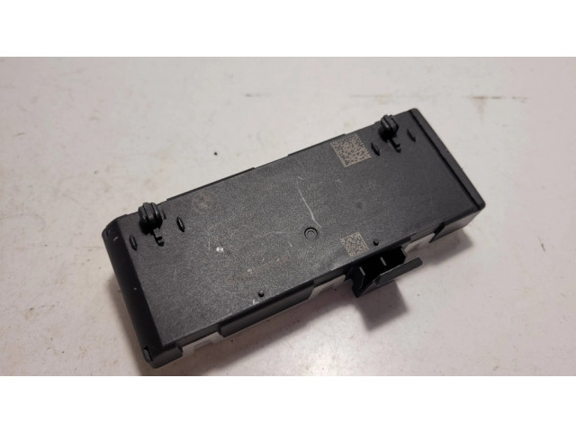 Блок управления крышки багажника