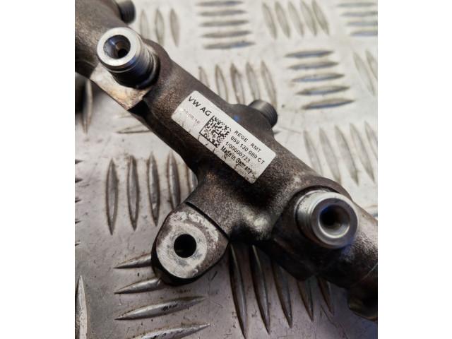 Vstřikovací lišta 04L906054F, 059130089CT   Audi Q7 4M    CVZA 