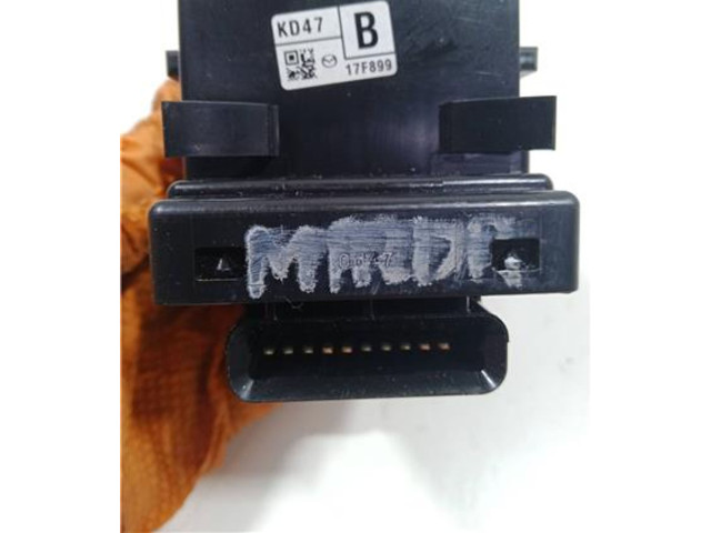 Переключатель дворников 17F899 Mazda 3 II