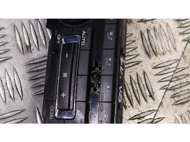 Блок управления климат-контролем 3t0907044ar Skoda Octavia Mk2 (1Z)