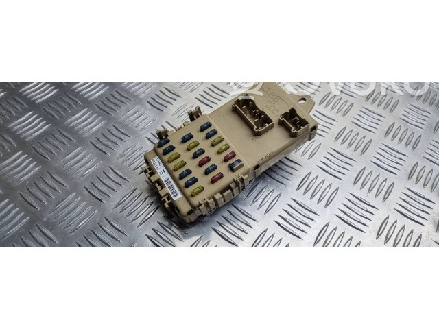 Блок предохранителей 990118, 14151617 Subaru Forester SF