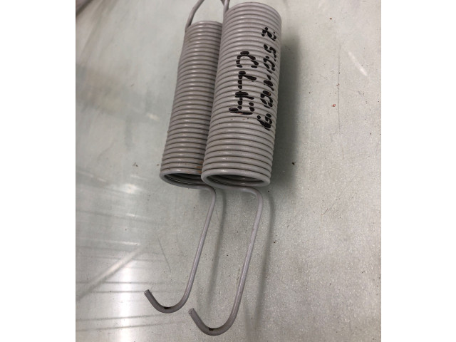 Pojistková skříňka Комплект петлей багажника Mercedes-Benz CLA C117 X117 W117 2018