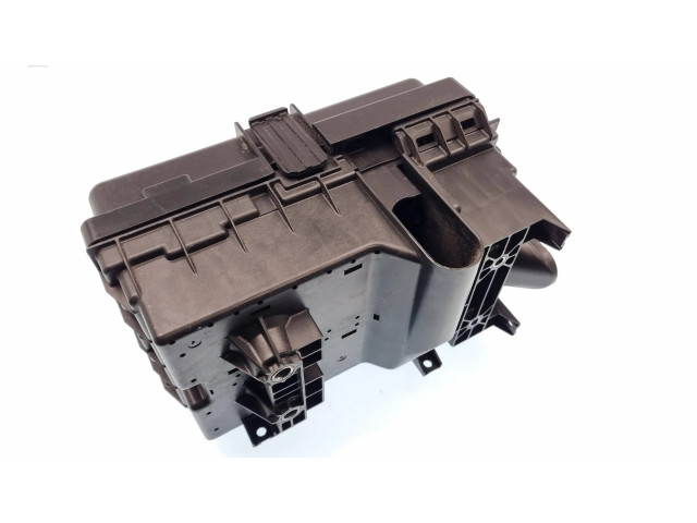 Pojistková skříňka 63565509 Chrysler Pacifica 2018