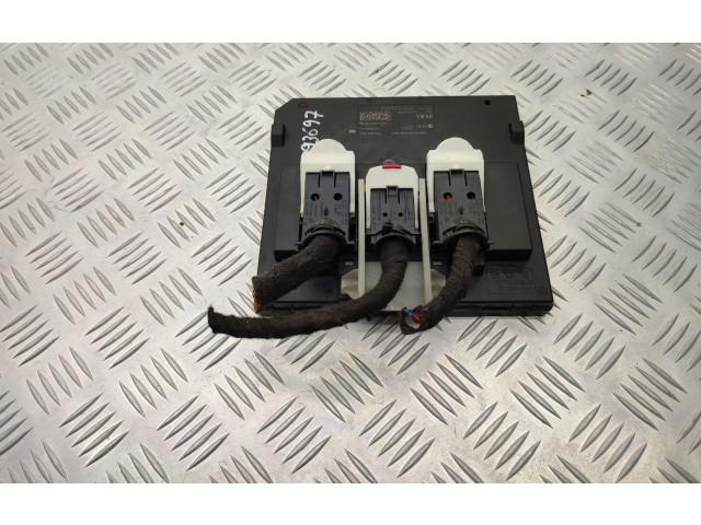 Блок комфорта 5Q0937084AF Skoda Octavia Mk3 (5E)