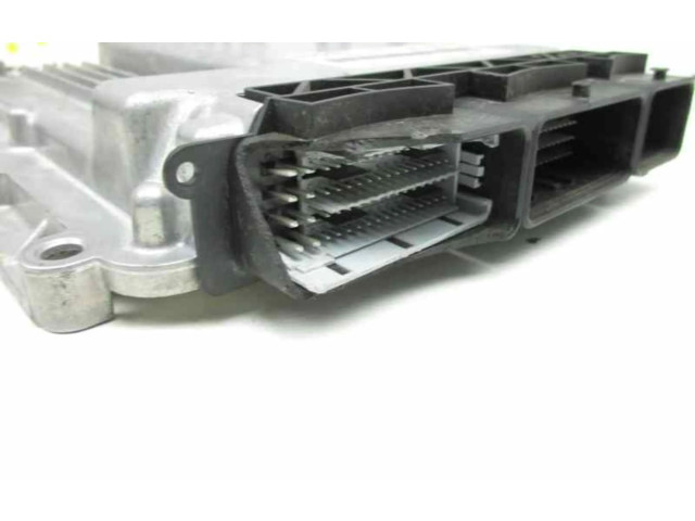 Řídící jednotka 0281030899 Renault Captur 2015