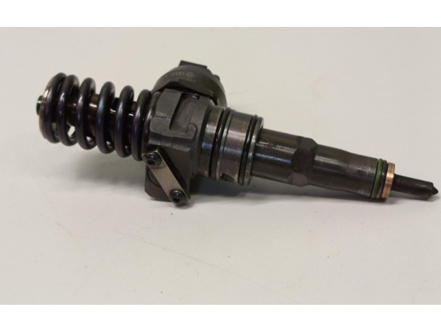 Форсунка 038130073BA    Audi A6 S6 C5 4B  AYM 