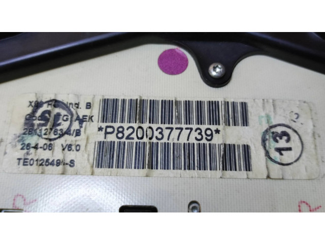 Панель приборов 28142763, 8200377739   Dacia Logan I       