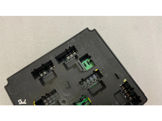 Блок предохранителей 31473570   Volvo XC90    