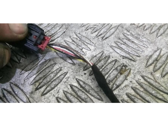 Зеркало электрическое Audi A1 2010 - 2018 года