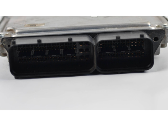 Řídící jednotka 03G906016DM, 1039S06225 Volkswagen Caddy 2004