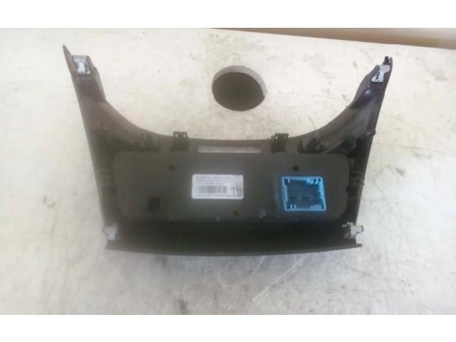Блок управления климат-контролем 96722471XU Peugeot 2008 I