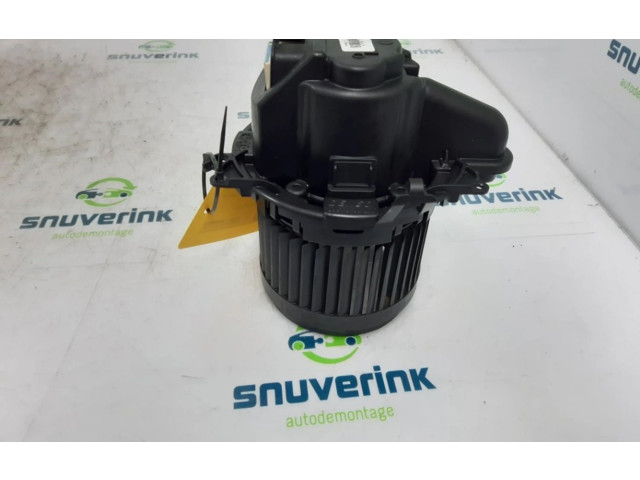 Вентилятор печки 272101005R, 272101005R Renault Captur