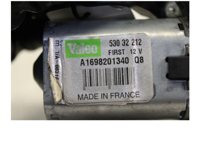 Моторчик заднего дворника 1698201440    Mercedes-Benz A W169