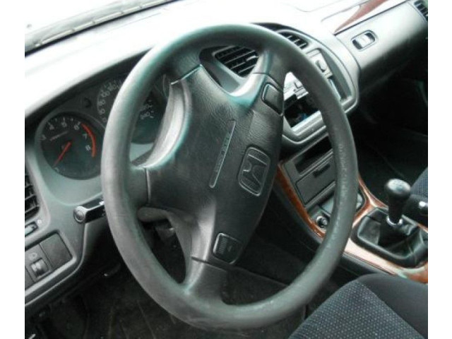 Блок АБС    Honda  Accord  1999 - 2002 года