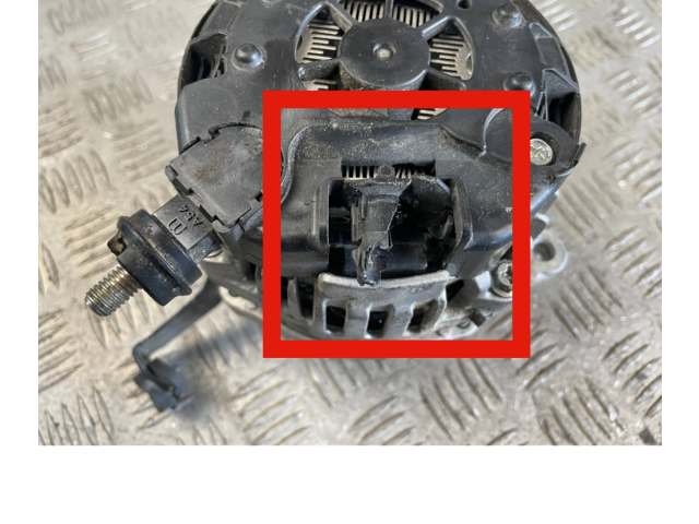 Генератор 23700AB050 Subaru Forester SK