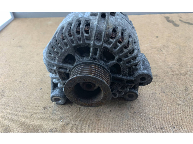 Генератор       BMW X3 E83  2003 - 2010 года   