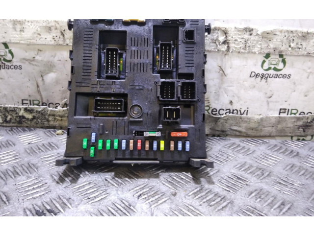 Блок предохранителей 9661940480 Citroen C4 I