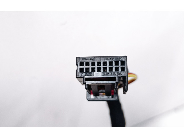 Zpětné zrcátko Volkswagen Touareg II 2013 A2125402