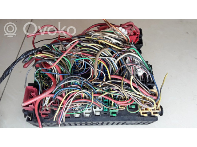 Блок предохранителей 7M0937025D, 95VW14A073DC Ford Galaxy