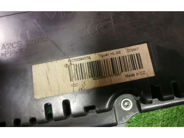 Přístrojová deska Volkswagen Tiguan 2012 5N0920872A