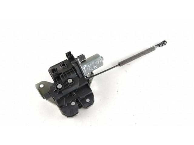 Замок задней крышки