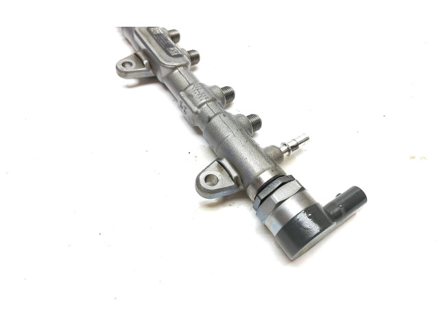 Vstřikovací lišta 8511629, 000564L7 BMW 2 F46 pro naftový motor 1.5 B37C15A